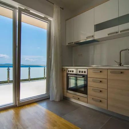 Apartment Nikola - Big Terrace *