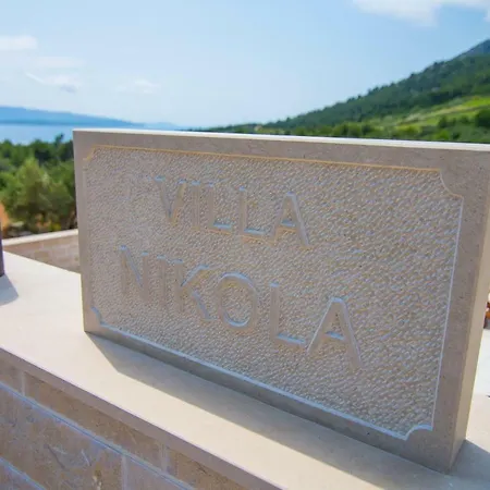 Nikola - Big Terrace